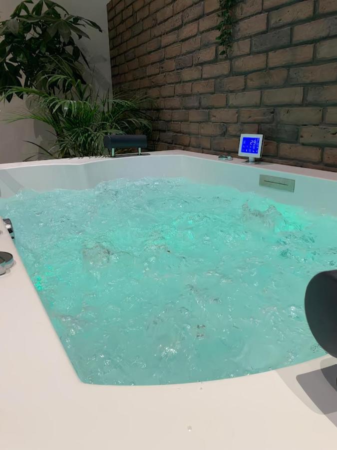 V' Appart Spa Troyes Zewnętrze zdjęcie